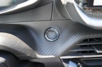 Peugeot 2008 GT 1.2 Hybrid 145 Aut.