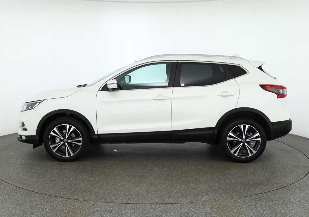 Nissan Qashqai 1.6 DIG-T N-Connecta Pano