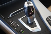 BMW 330 i xDrive Advantage