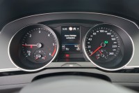 VW Passat Variant 2.0 TDI R-Line