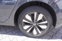 VW Golf VIII 1.5 eTSI Goal