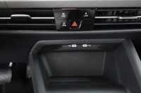 VW Golf VIII Variant 1.5 TSI DSG