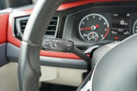 VW Polo 1.0 TSI beats