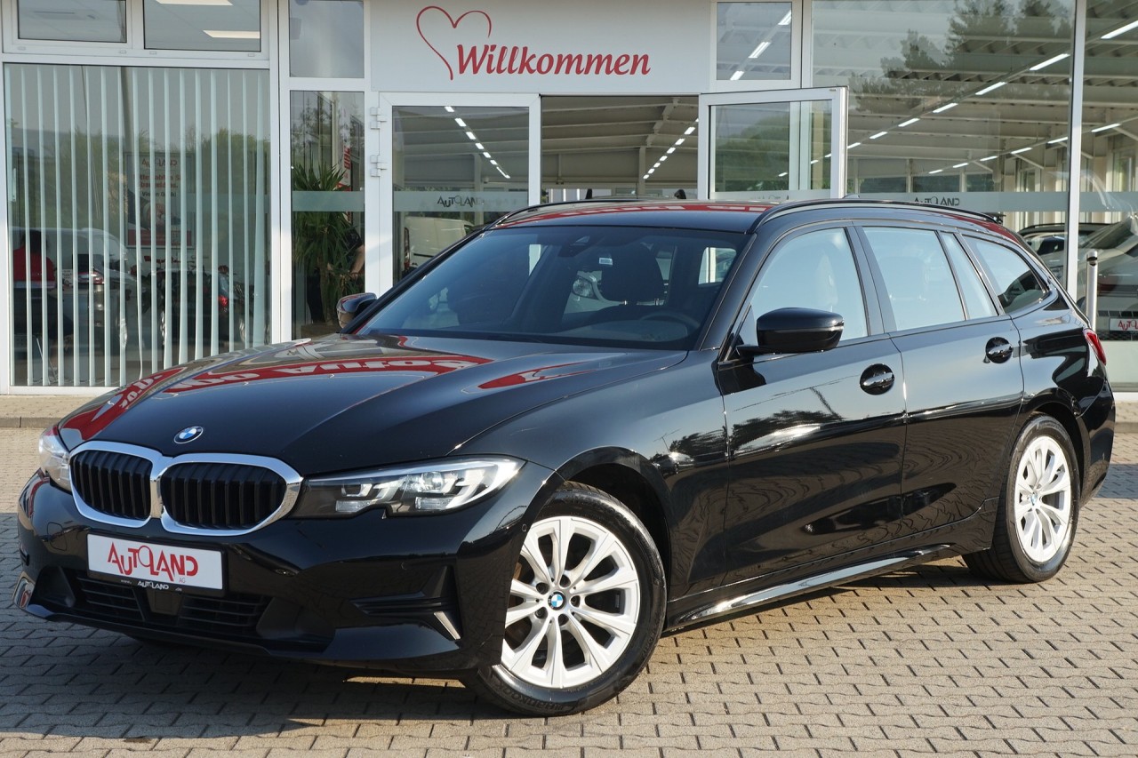 BMW 318 318d Touring Advantage Aut.