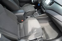 Kia Carens 1.6 Dream Team
