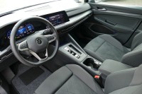 VW Golf VIII Variant Style