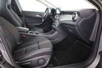 Mercedes-Benz GLA 180 7G-DCT Urban