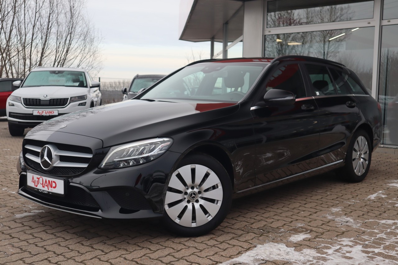 Mercedes-Benz C 220 C220d T 4Matic