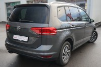 VW Touran 1.5 TSI Sound