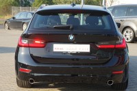 BMW 318 318d Touring Advantage Aut.