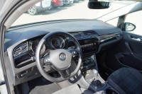 VW Touran 1.5 TSI DSG R-line
