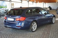 BMW 330 i xDrive Advantage