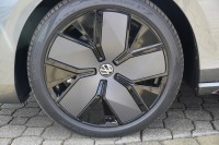 VW Passat Variant R-Line BlackStyle 2.0 TSI 4M DSG