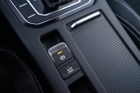 VW Passat Variant 2.0 TDI DSG Elegance 4Motion