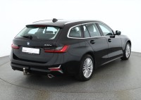 BMW 330 e xDrive Luxury Line