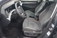 VW Golf VIII Variant 1.5 TSI