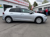 VW Golf VIII 1.0 TSI