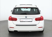 BMW 320 i Touring Advantage