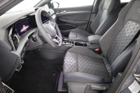 VW Golf VIII Variant 1.5 eTSI R-Line DSG