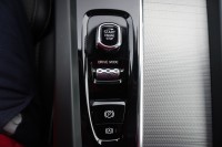 Volvo V60 B4 R-Design