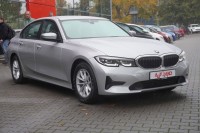 BMW 320 i Advantage