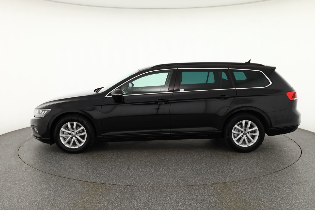 VW Passat Variant 1.5 TSI DSG Business