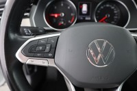 VW Passat Variant 2.0 TDI DSG Elegance
