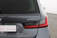 BMW 330 e Touring Sport Line