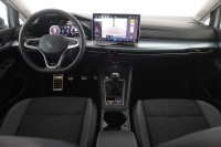 VW Golf VIII Variant 1.5 TSI Goal
