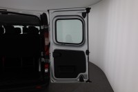 Renault Trafic Combi 2.0 dCi L1H1 9-Sitzer