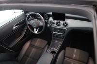 Mercedes-Benz GLA 180 7G-DCT Urban