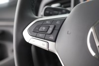 VW Passat Variant 1.5 eTSI DSG
