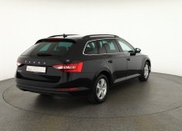 Skoda Superb Combi 2.0 TDI DSG Ambition