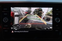 VW Passat Variant 2.0 TDI DSG Elegance R-Line