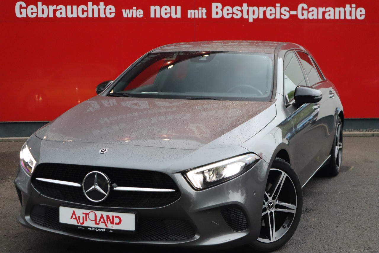 Mercedes-Benz A 200 A200 AMG Line