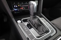 VW Passat Variant 1.5 TSI DSG Business