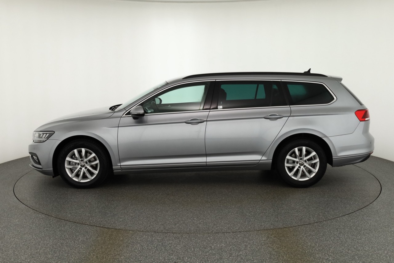 VW Passat Variant 1.5 TSI DSG Business