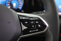 VW Golf VIII 2.0 GTI DSG