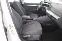 VW Golf VIII Variant 2.0 TDI DSG Life