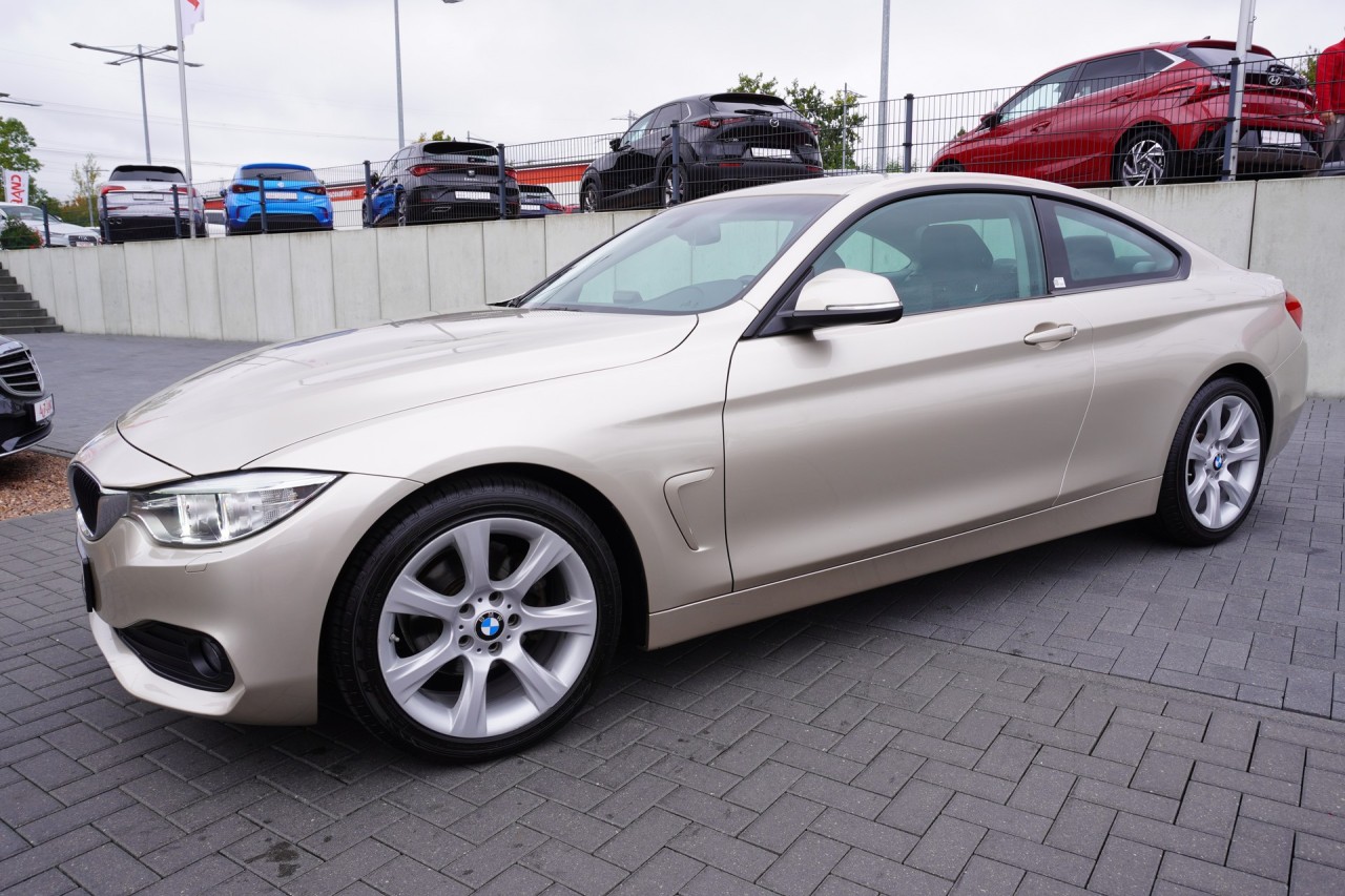 BMW 418 418d Advantage