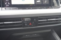 VW Golf VIII Variant 1.0 eTSI
