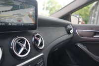 Mercedes-Benz A 200 A200d AMG-Line 4Matic