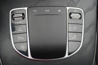 Mercedes-Benz E 200 E220d T Avantgarde