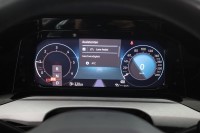 VW Golf VIII Variant 2.0 TDI DSG Life