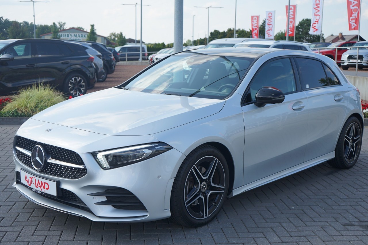 Mercedes-Benz A 200 A200 DCT AMG Line Multibeam MBUX Pano