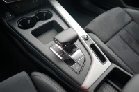 Audi A4 Quattro Avant 40 quattro S-Line