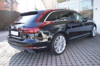 Audi A4 Quattro Avant 2.0 TFSI quattro S-Line