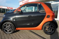 Vorschau: Smart ForTwo fortwo cabrio 1.0 Prime Leder