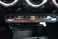 Mercedes-Benz A 200 A200 Progressive