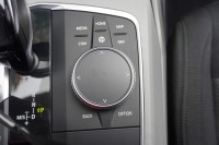 BMW 320 i Advantage